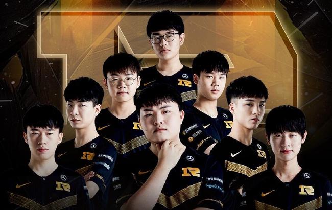 更能在更衣 更能在更衣