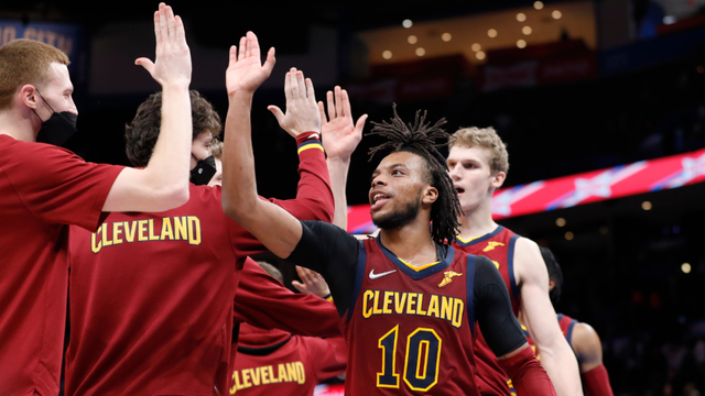 某田径比赛 某田径比赛